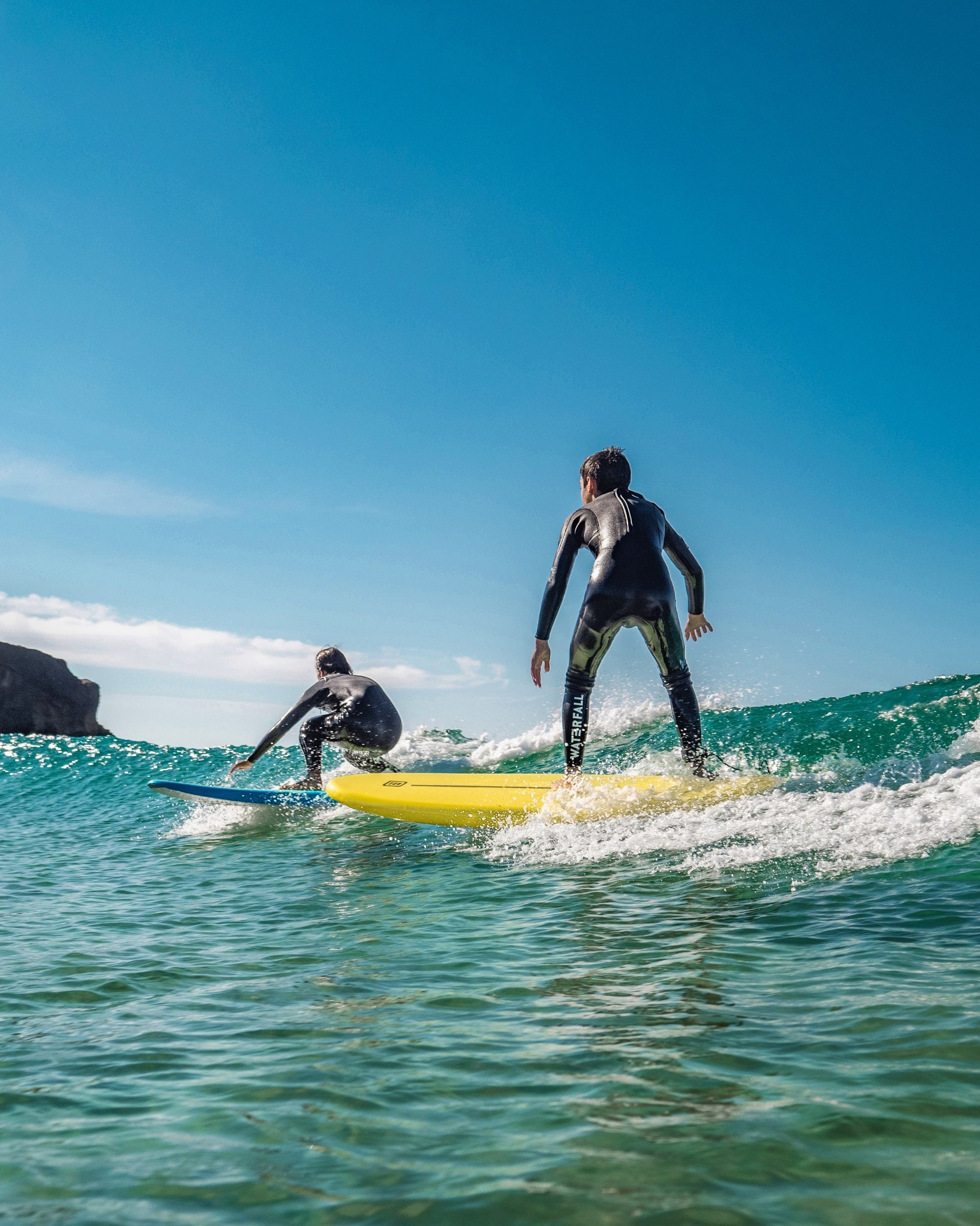 Surfboard Waterfall One 7″ Yellow